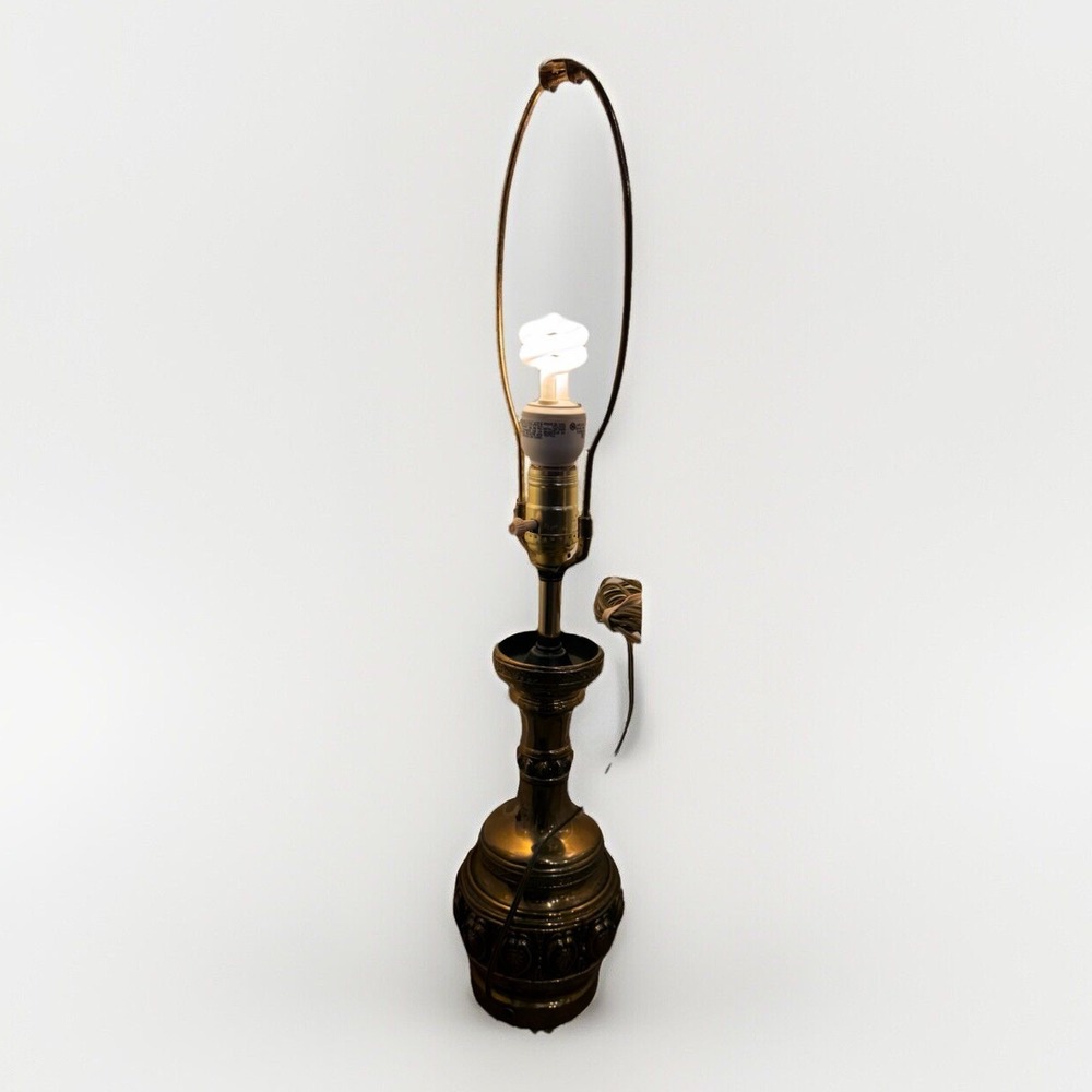 Beautiful Vintage Leviton Brass Table‎ Lamp Tested, Works Well! Free Shipping!